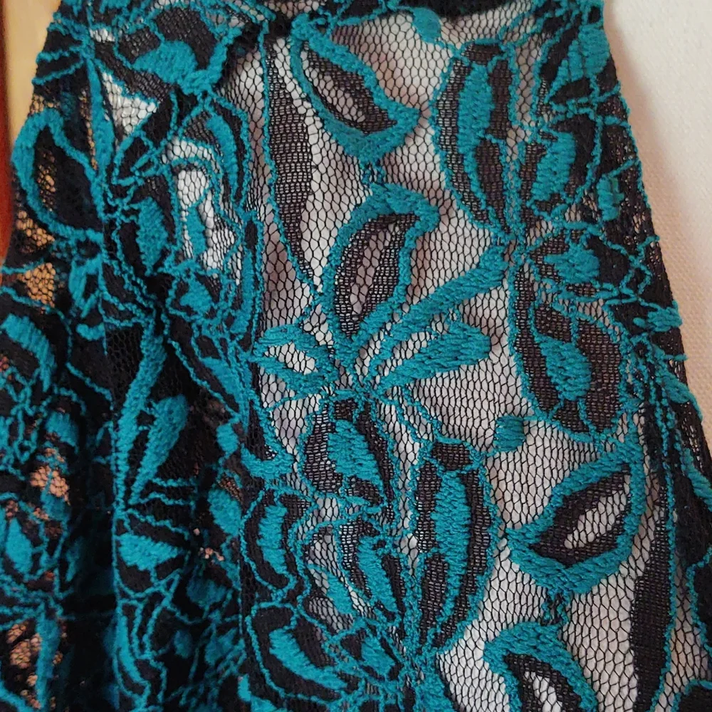 LulaRoe Kimono size Med - Picture 2 of 3